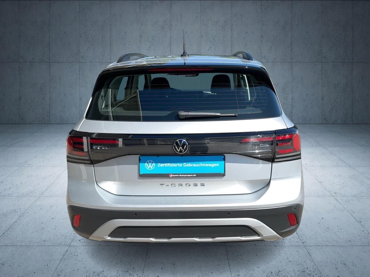 Volkswagen T-Cross 1.0 TSI Life LED ACC KlimaA SHZ PDC