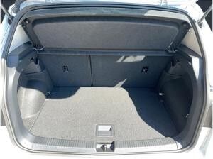 Volkswagen T-Cross 1.0 TSI Life LED ACC KlimaA SHZ PDC