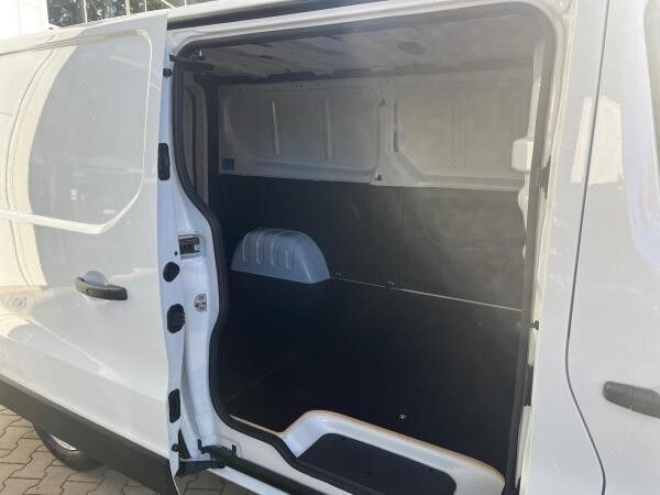 Nissan Primastar 150PS MT Kastenwagen 270° Hecktüren, Navi, Holzboden