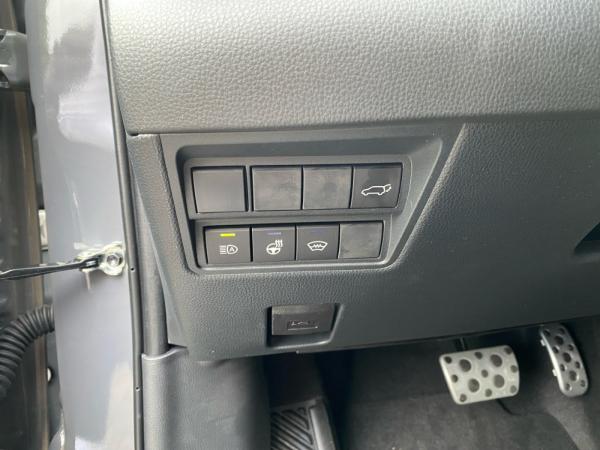 Toyota Yaris Cross GR Sport +18 Zoll+el.Heckkl.+Lager