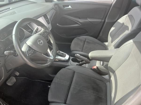 Opel Crossland 1.2T HUD+LED+Navi+Pano+SHZ+LM+DAB