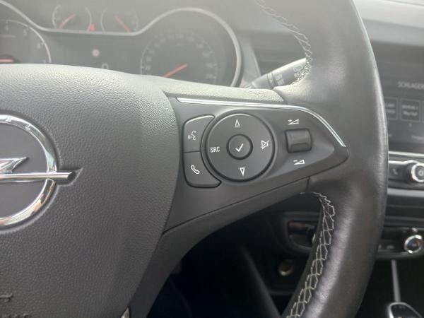 Opel Crossland 1.2T HUD+LED+Navi+Pano+SHZ+LM+DAB