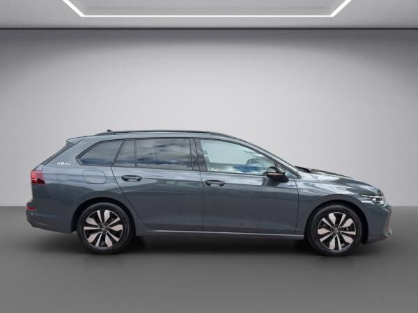 Volkswagen Golf VIII