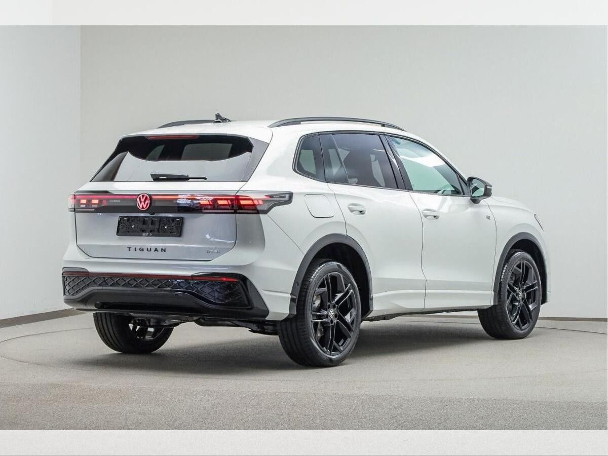 Volkswagen Tiguan R-Line 2.0 TDI 4MOTION DSG