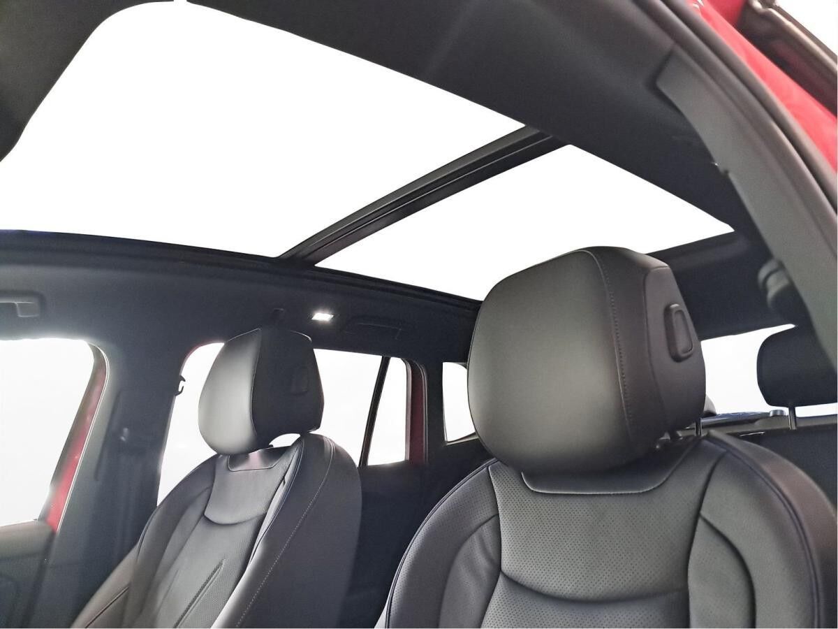 Volkswagen Tiguan R-Line 1,5 eTSI DSG | IQ.