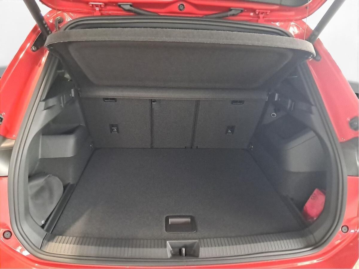 Volkswagen Tiguan R-Line 1,5 eTSI DSG | IQ.