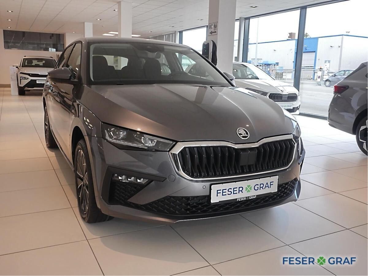 Skoda Scala TOUR 1,5 TSI DSG AHK, NAVI, SHZ, ACC