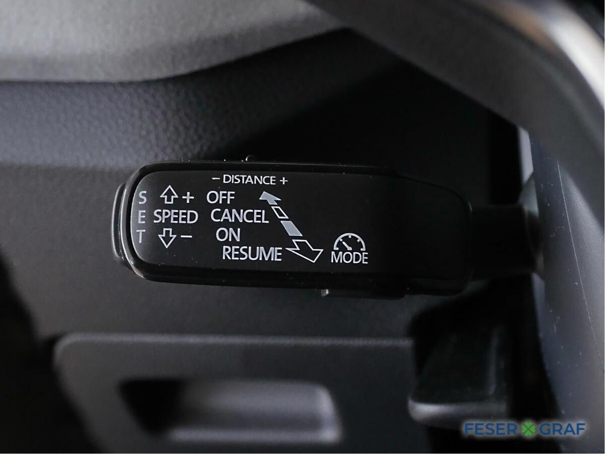 Skoda Scala TOUR 1,5 TSI DSG AHK, NAVI, SHZ, ACC