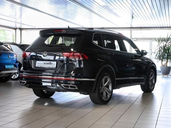 Volkswagen Tiguan Allspace 2,0 TDI DSG R-Line 4Motion ACC Matrix R-Kamera Navi 19"