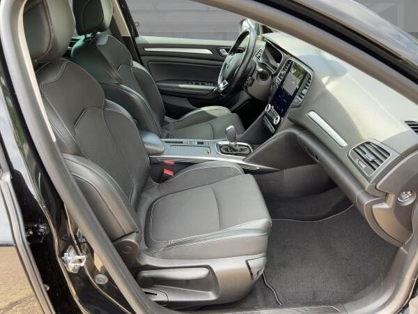 Renault Megane E-Tech INTENS TECH PLUG-IN 160
