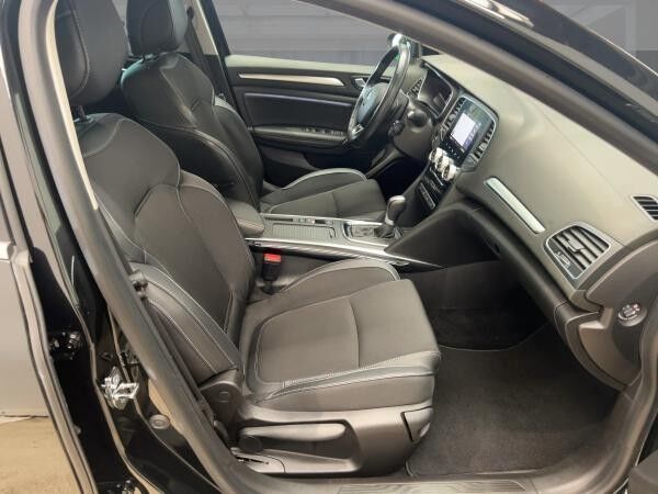 Renault Megane 1.3 TCe 140 Grandtour Intens