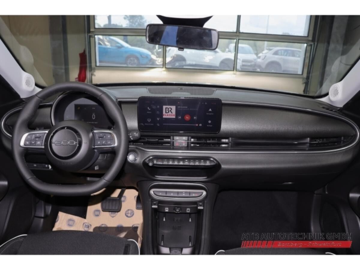 Fiat 600 Business Edition 1.2 T3 Ganzjahresreifen