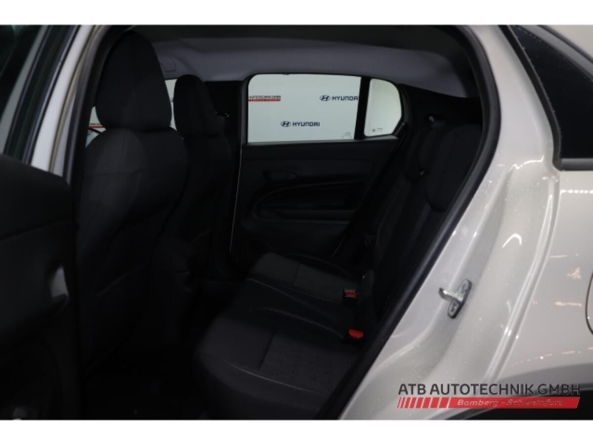 Fiat 600 Business Edition 1.2 T3 Ganzjahresreifen