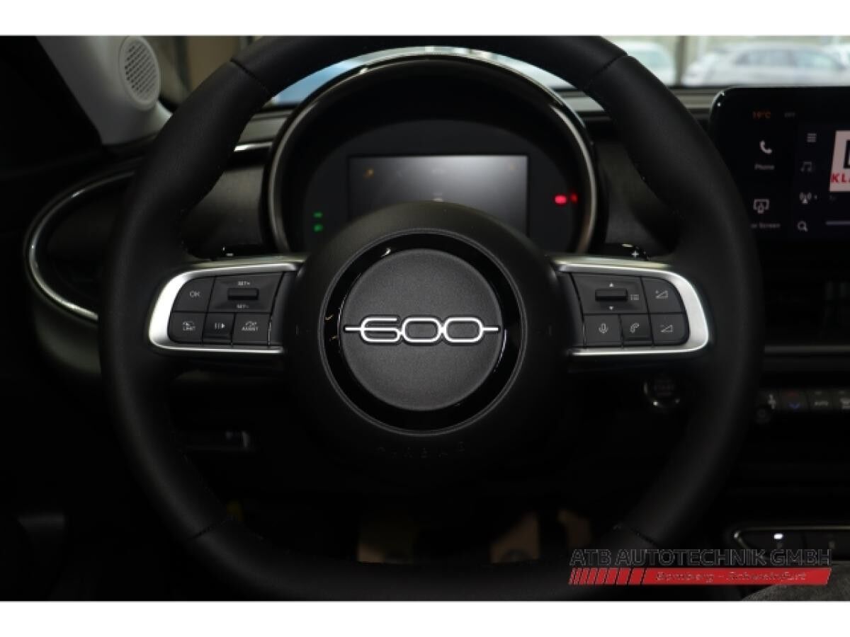 Fiat 600 Business Edition 1.2 T3 Ganzjahresreifen
