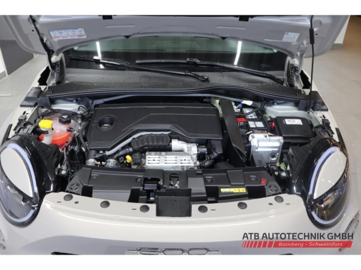 Fiat 600 Business Edition 1.2 T3 Ganzjahresreifen
