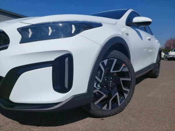Kia XCeed 1.5 T-GDI DCT Vision Navi Digitales Cockpit LED ACC Apple CarPlay Android Auto