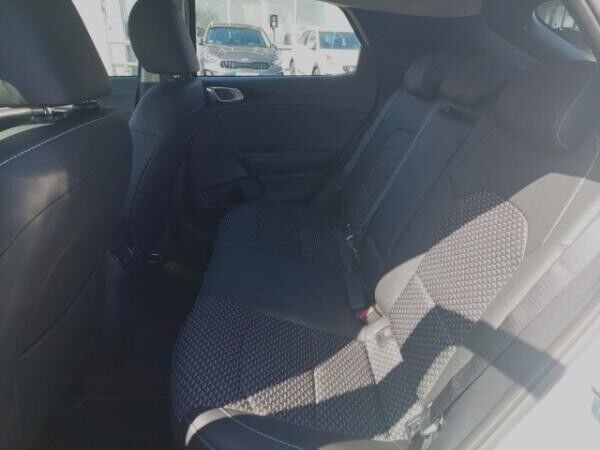 Kia XCeed 1.5 T-GDI DCT Vision Navi Digitales Cockpit LED ACC Apple CarPlay Android Auto