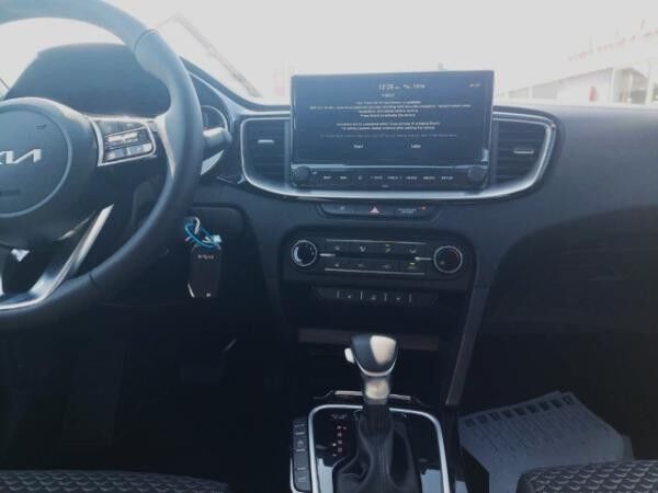 Kia XCeed 1.5 T-GDI DCT Vision Navi Digitales Cockpit LED ACC Apple CarPlay Android Auto