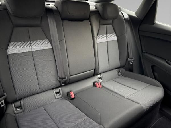 Audi Q4 e-tron e-tron Sportback 45 ACC Sportsitze Kamera