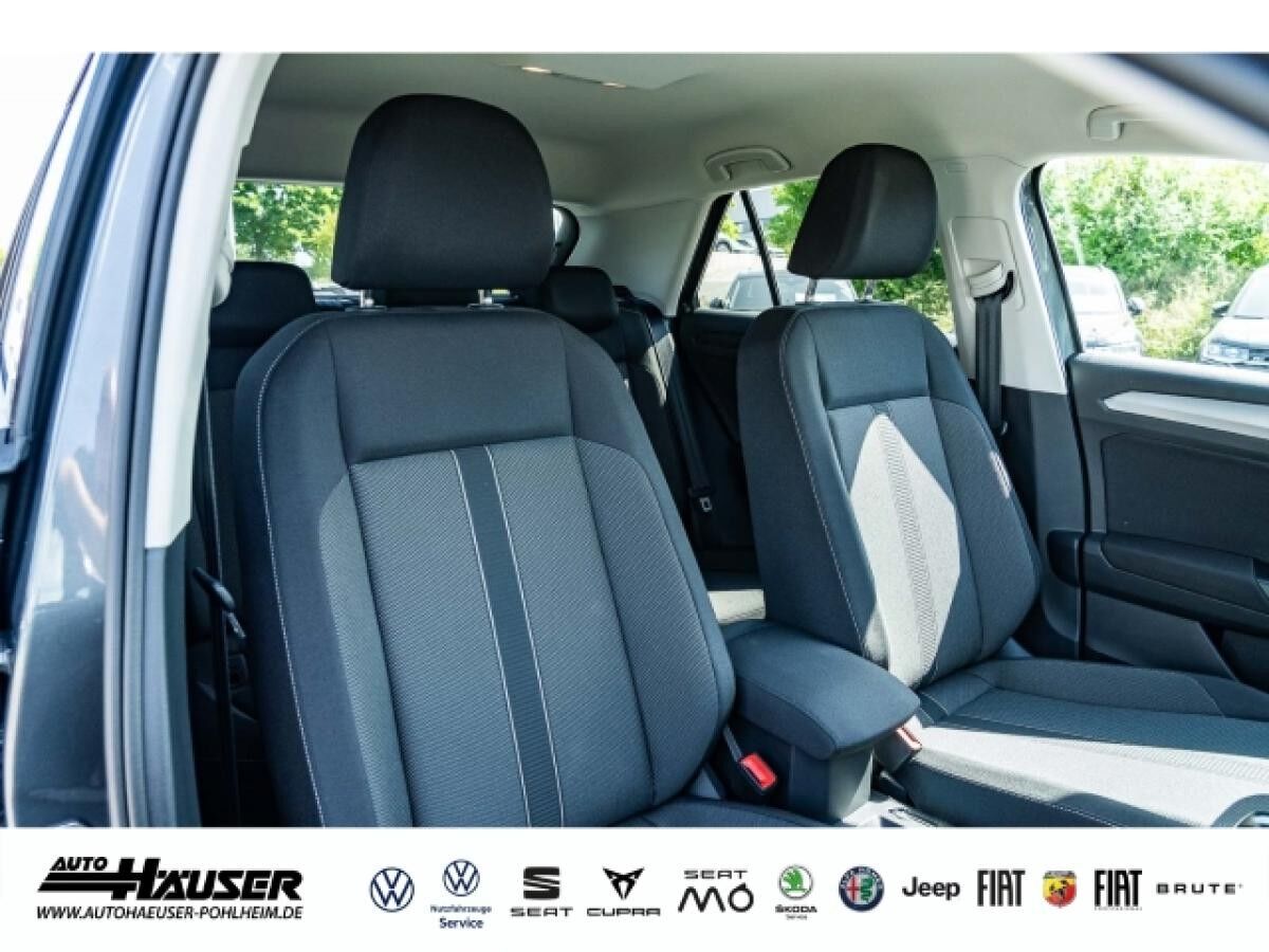 Volkswagen T-Roc Life 1.5 TSI DSG NAVI KAMERA PARK ACC LED APP-CONNECT SITZHZG