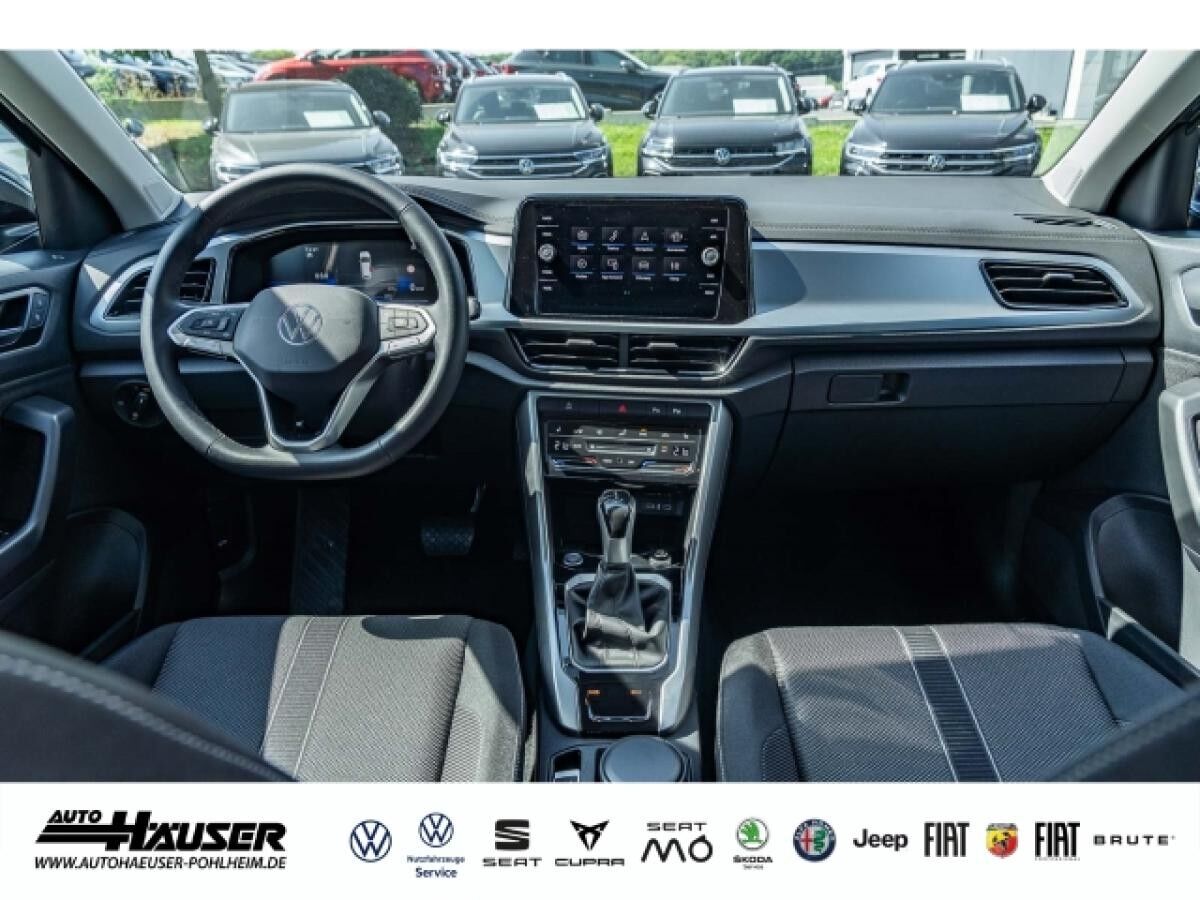 Volkswagen T-Roc Life 1.5 TSI DSG NAVI KAMERA PARK ACC LED APP-CONNECT SITZHZG