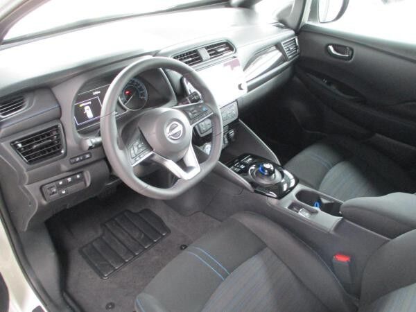 Nissan Leaf N-Connecta, Winterpaket, LED, Navi, 360 Kamera, u.v.m.