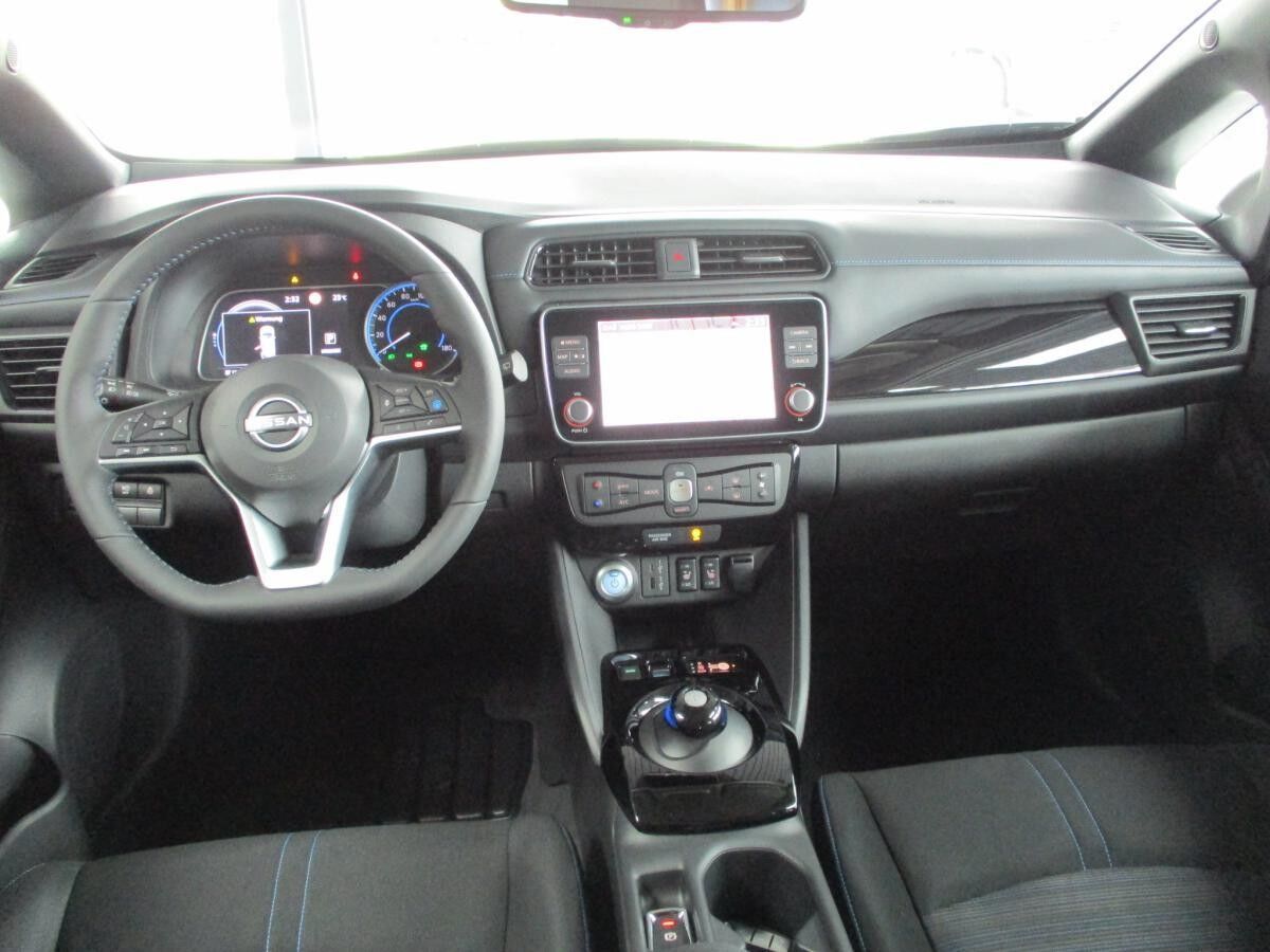 Nissan Leaf N-Connecta, Winterpaket, LED, Navi, 360 Kamera, u.v.m.