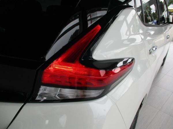Nissan Leaf N-Connecta, Winterpaket, LED, Navi, 360 Kamera, u.v.m.