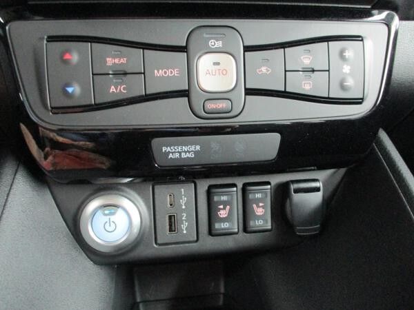 Nissan Leaf N-Connecta, Winterpaket, LED, Navi, 360 Kamera, u.v.m.