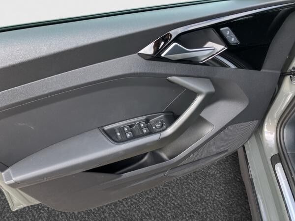 Audi A1 allstreet 30 TFSI / SOFORT VERFÜGBAR !