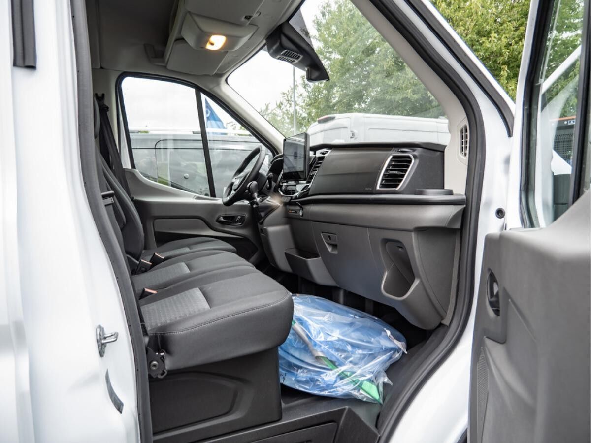 Ford Transit L3 350 Doppelkabine Kamera und Xenon