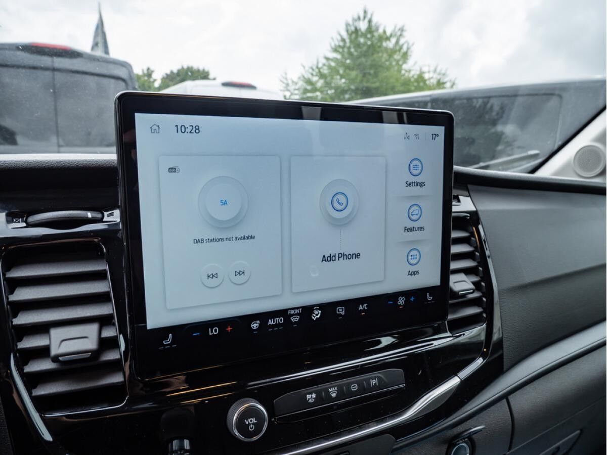 Ford Transit L3 350 Doppelkabine Kamera und Xenon