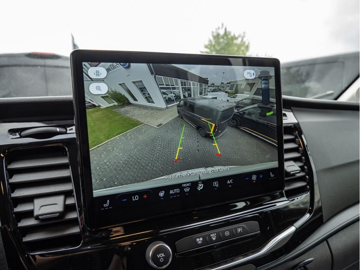 Ford Transit L3 350 Doppelkabine Kamera und Xenon