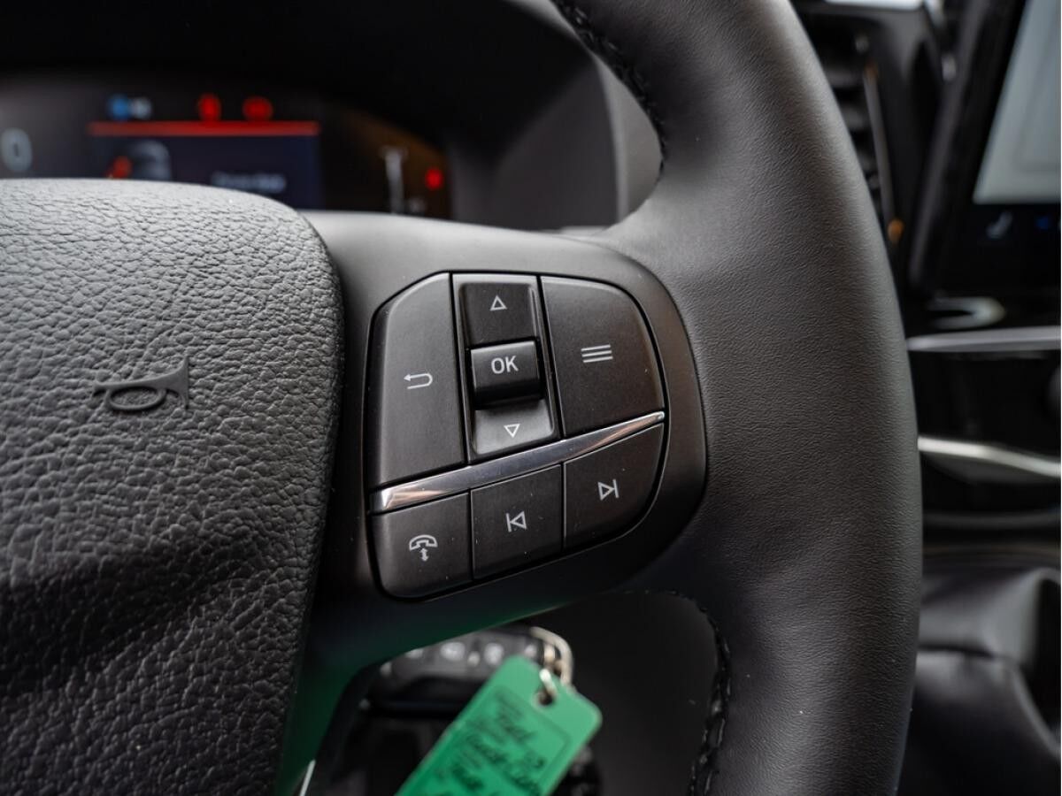 Ford Transit L3 350 Doppelkabine Kamera und Xenon