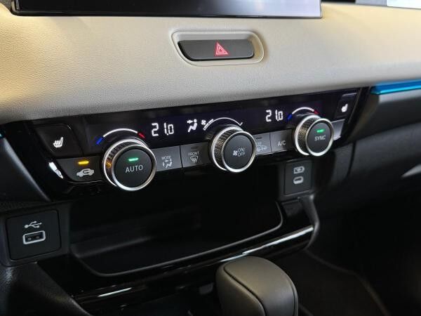 Honda HR-V 1.5 i-MMD Hybrid Advance Style | FACELIFT | SAGE GREEN | SOFORT VERFÜGBAR
