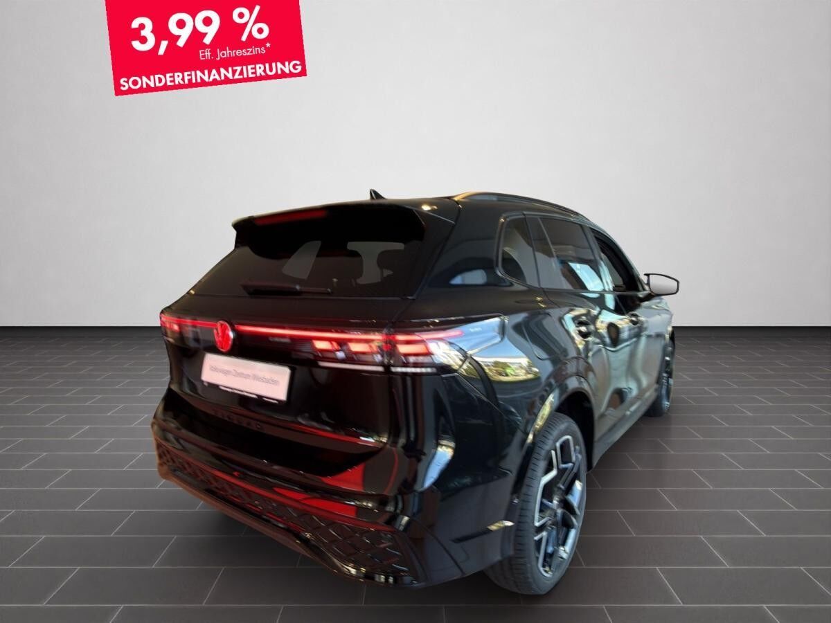 Volkswagen Tiguan R-Line 2.0 TSI 4MO DSG BLACKSTYL PANO AHK