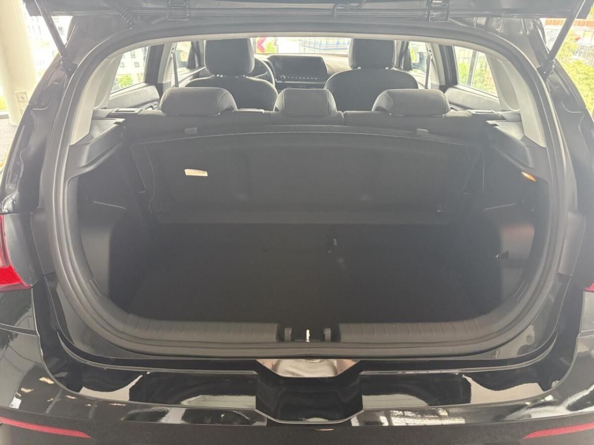 Hyundai i20 "SELECT" LOYALISIERUNG- AKTION FÜR HYUNDAI FAHRER + Verwandtschaft 1. Grades