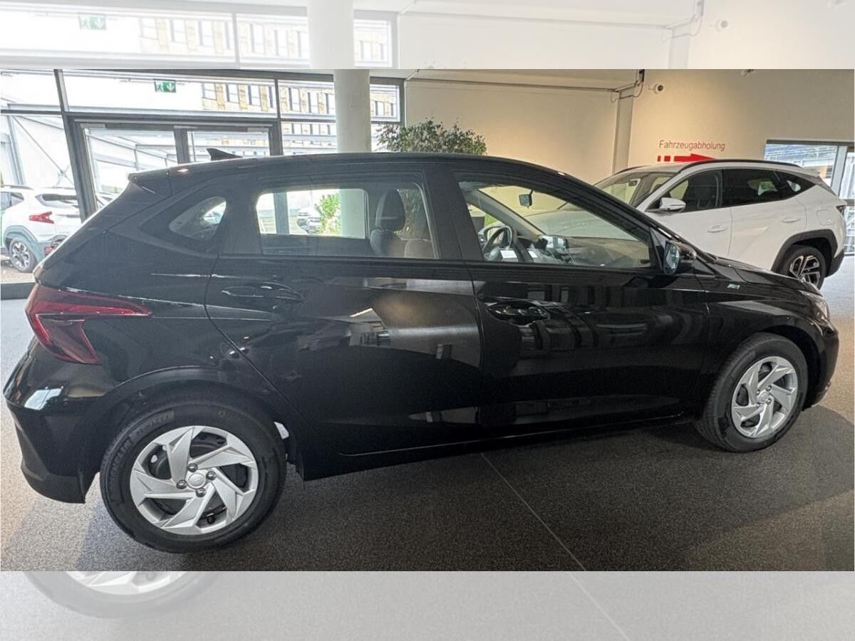 Hyundai i20 "SELECT" LOYALISIERUNG- AKTION FÜR HYUNDAI FAHRER + Verwandtschaft 1. Grades