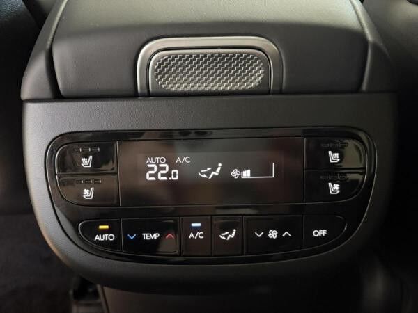 Hyundai IONIQ 9 110 kWh ALLRAD UNIQ INKL. GLASDACH & DREHBARE EINZELSITZE (2. SITZREIHE)!