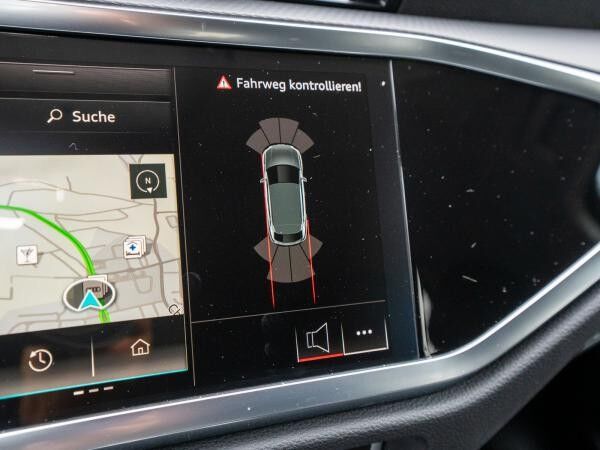 Audi Q3 S line 35TFSI Navi LED AHK ACC PDC // SOFORT VERFÜGBAR!!!