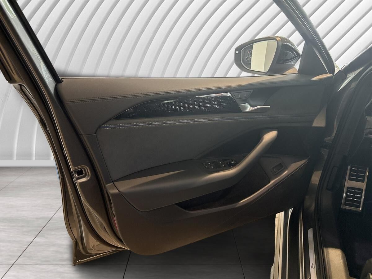 Volkswagen Passat Variant 2.0 TDI 142 kW 4Motion R-Line