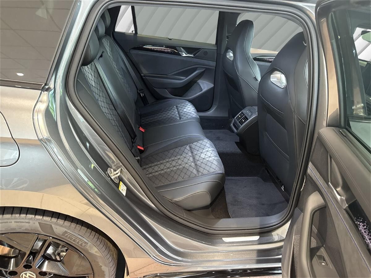 Volkswagen Passat Variant 2.0 TDI 142 kW 4Motion R-Line