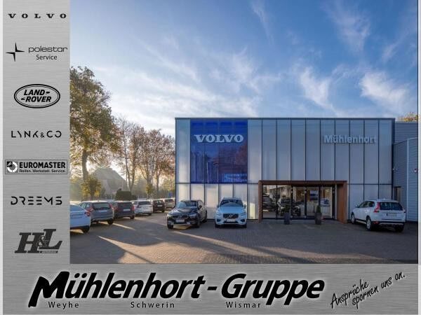 Volvo XC40 B3 Benzin DKG Automatik Ultra - Black Edition - mit Anhängerkupplung und Standheizung - Mj. 2026
