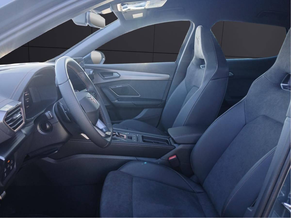 Cupra Formentor +++sofort verfügbar+++VZ 2.0 TSI 4Drive AHK Matrix Sennh.