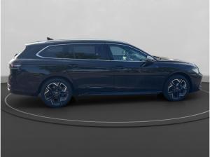 Volkswagen Passat R-Line, sofort greifbar!