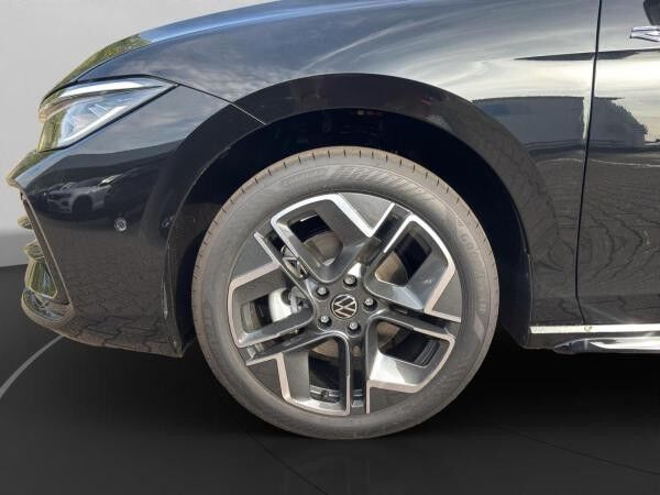 Volkswagen Passat R-Line, sofort greifbar!