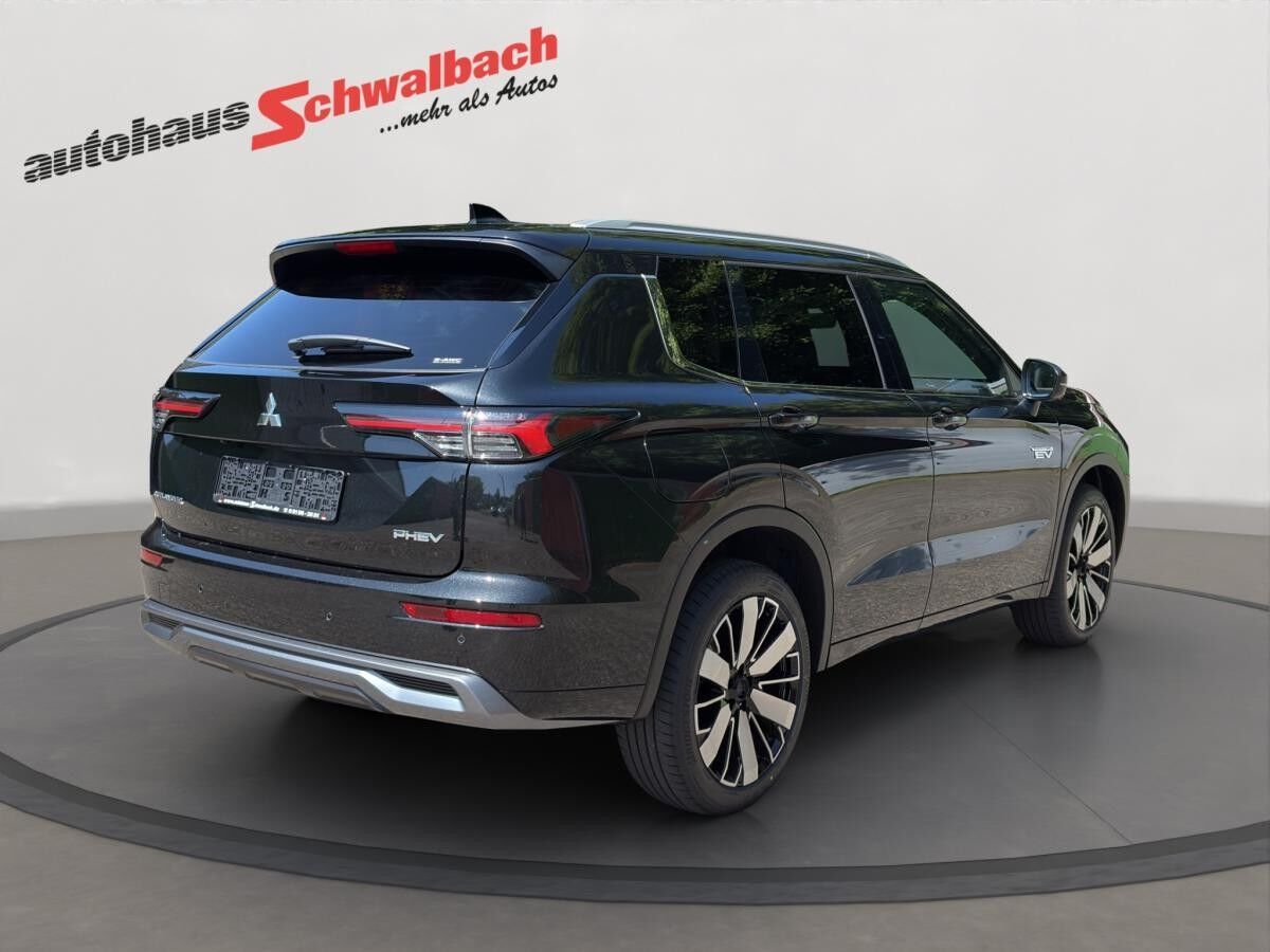 Mitsubishi Outlander 2.4 PHEV TOP + LUXURY PAKET ***GEWERBEAKTION***
