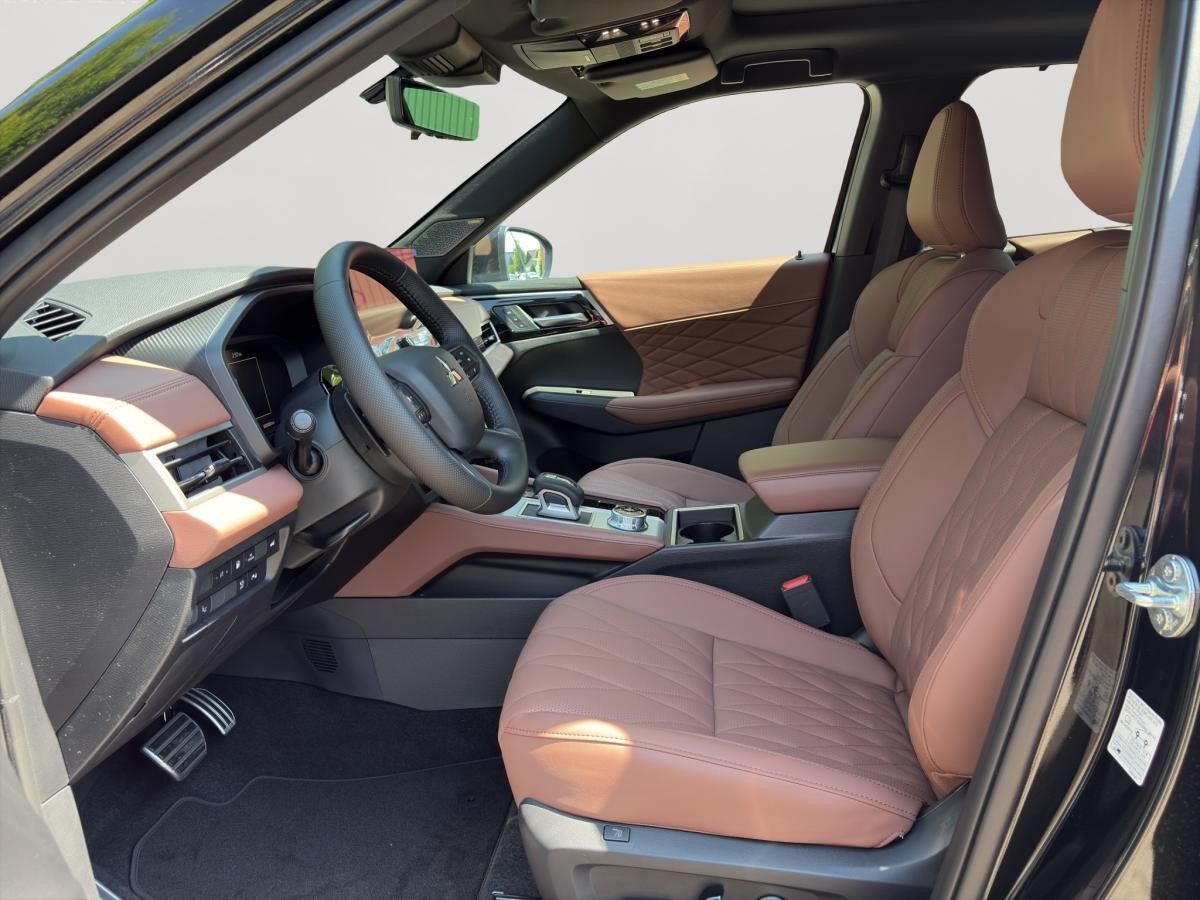 Mitsubishi Outlander 2.4 PHEV TOP + LUXURY PAKET ***GEWERBEAKTION***