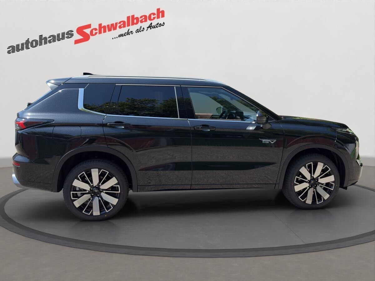 Mitsubishi Outlander 2.4 PHEV TOP + LUXURY PAKET ***PRIVATKUNDEN AKTION***