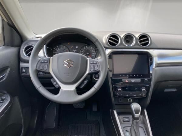 Suzuki Vitara Comfort+ 1.5 Hybrid Panoramadach + Navi + Rückfahrkamera